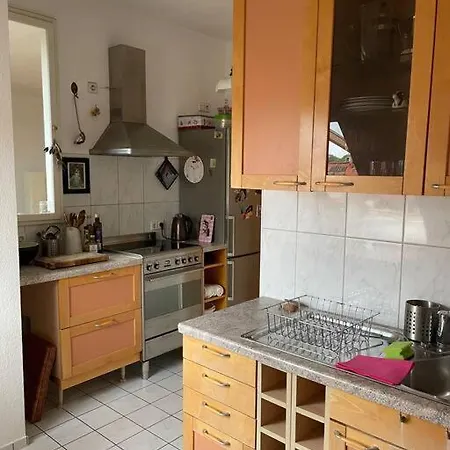 105qm-3-raum, Zentral, Ruhig, Gemuetlich *