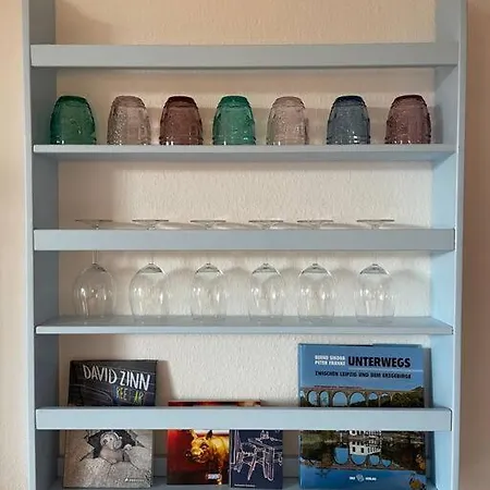 Apartment 105qm-3-raum, Zentral, Ruhig, Gemuetlich *