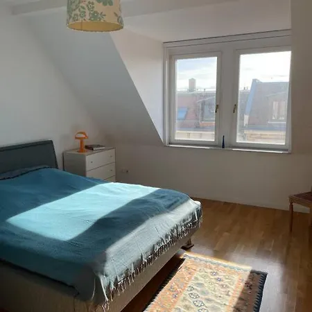 105qm-3-raum, Zentral, Ruhig, Gemuetlich Apartment *