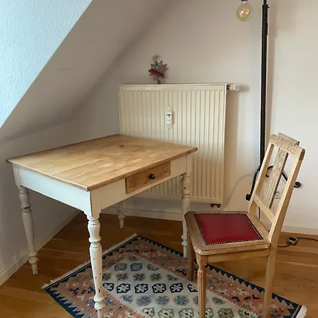 105qm-3-raum, Zentral, Ruhig, Gemuetlich Appartement