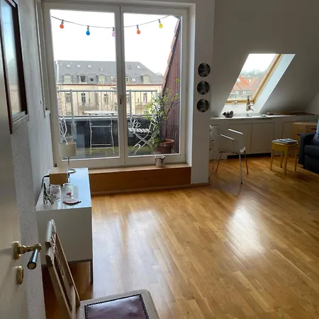 105qm-3-raum, Zentral, Ruhig, Gemuetlich